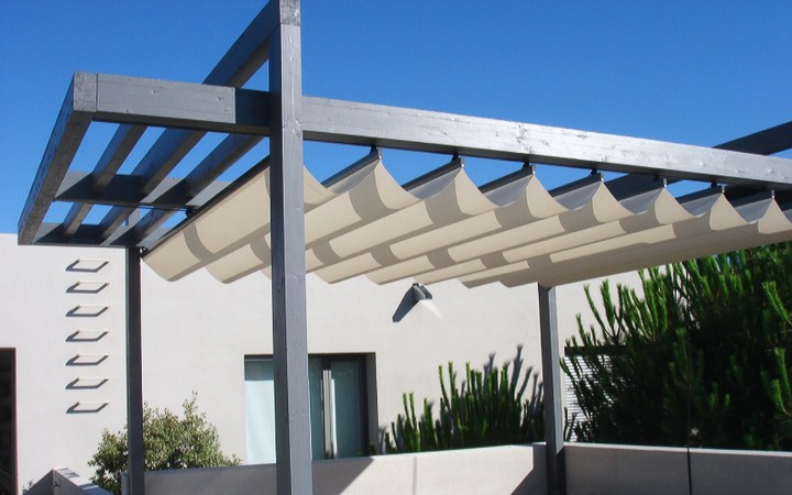 Pérgola de diseño en Toldos Plaza